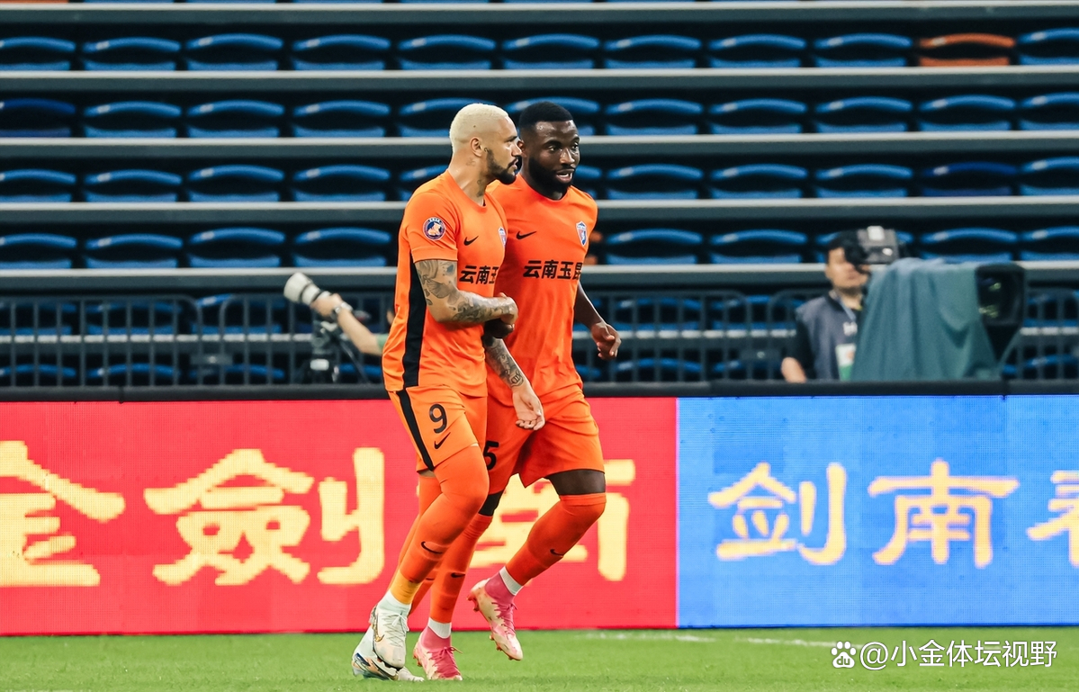 赛地聚焦：西甲赛前热度飙升，布莱顿伤情更新，赛场秩序良好，身体对抗强度拉满的简单介绍-ewc电竞入口