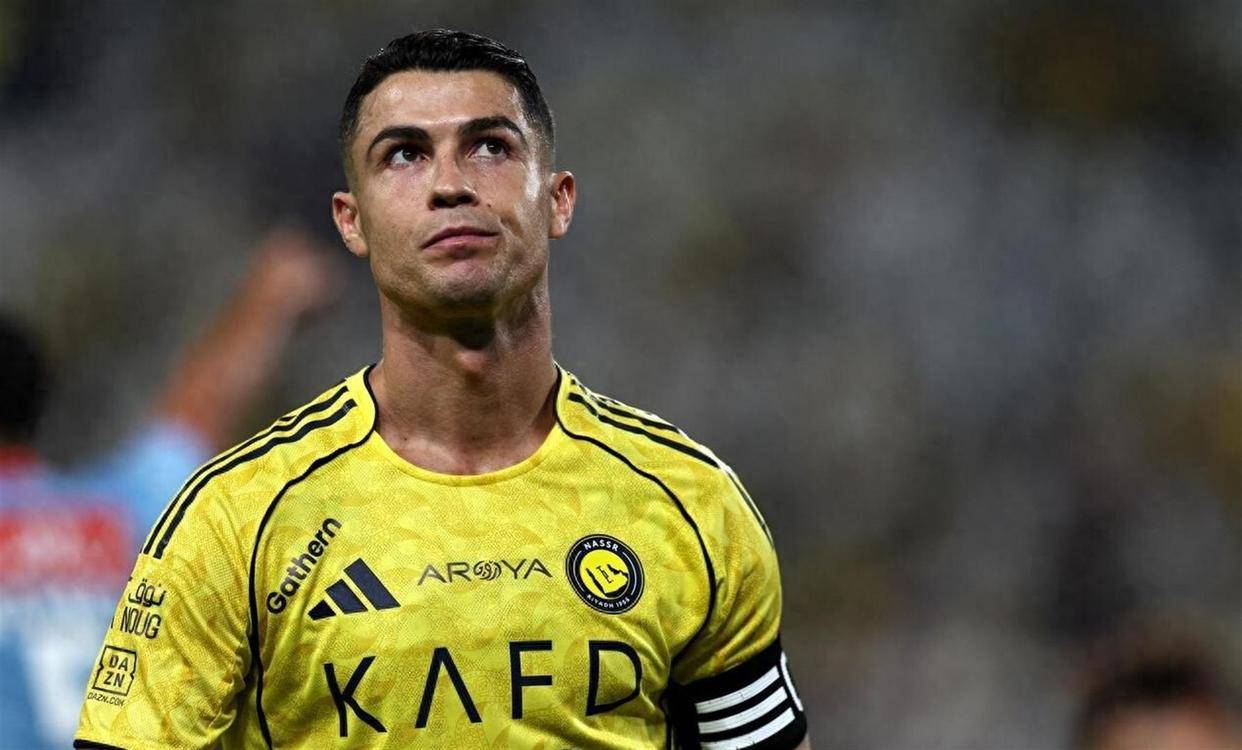 包含从C罗在日本队比赛中刷新纪录到风云突变拉齐奥今夜造点机会,风云突变山东男篮清晨官宣签约的词条-ewc英雄联盟